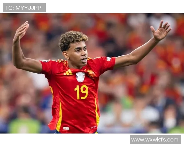 全球足球巨星的国籍揭秘与他们的家乡故事