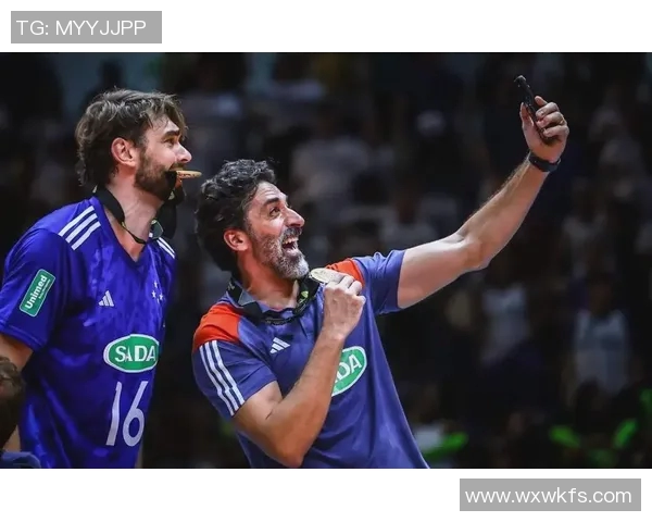 克鲁塞罗与竞技6的精彩对决分析与赛后点评 克鲁塞罗与竞技6的精彩对决分析与赛后点评