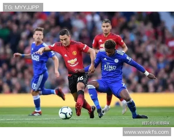 曼联主场迎战莱斯特城争夺英超积分榜重要胜利 曼联主场迎战莱斯特城争夺英超积分榜重要胜利